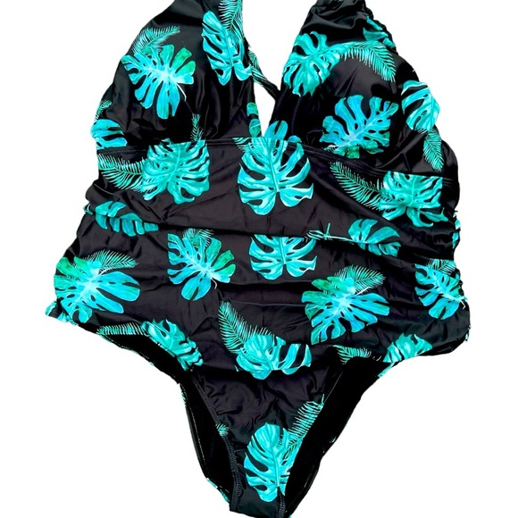 Brand new floral one piece plus size bathing suit size 5X - Picture 1 of 9
